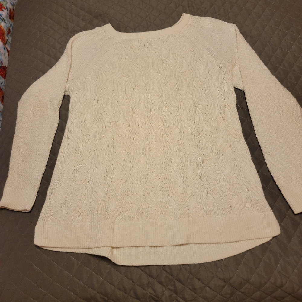 Sweater, light cream color size XLarge